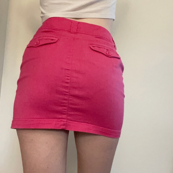 Pink Mini Denim Skirt - Dalia Collection - Modern Fit - Size 8 - Picture 3 of 8